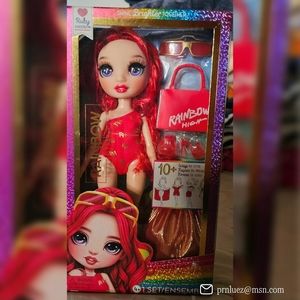 Rainbow High Ruby Anderson Swim & Style